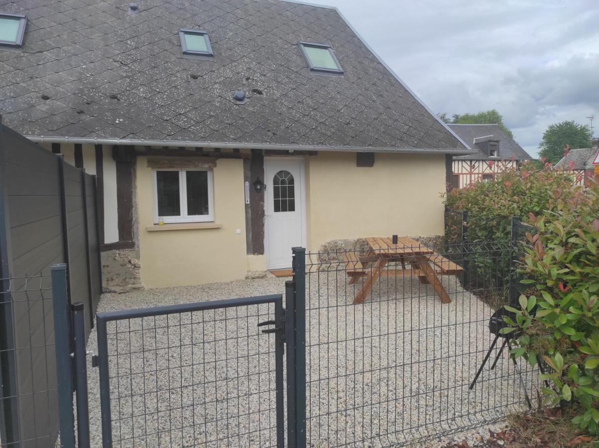 Gites De Terophey & Kena Thiberville Exterior foto